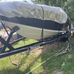 1988 Formula F-233LS Powerboat