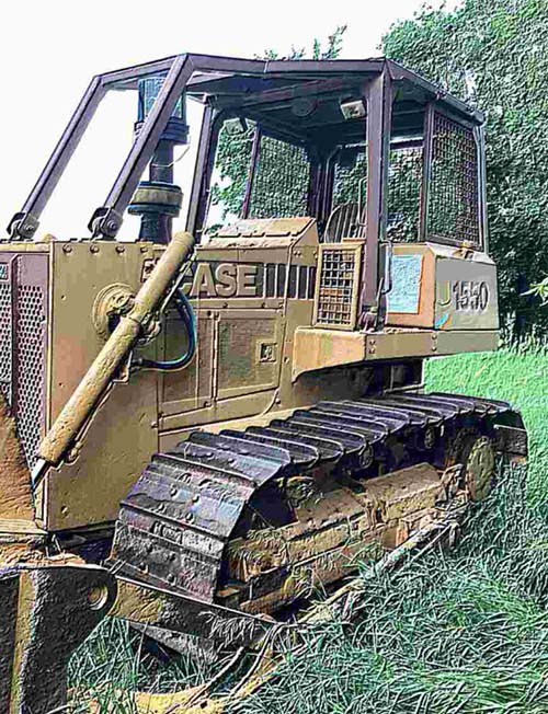 1989 Case 1550 Dozer - Image 2