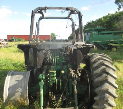 1997 John Deere 7710 Tractor - Image 2