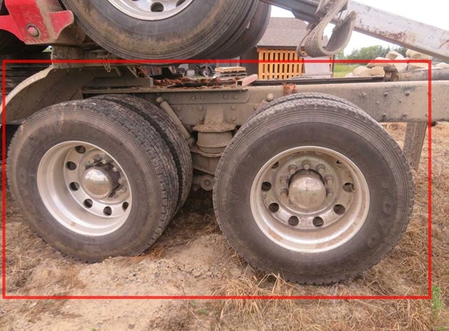 1997 Kenworth W900B Log Truck - Image 23