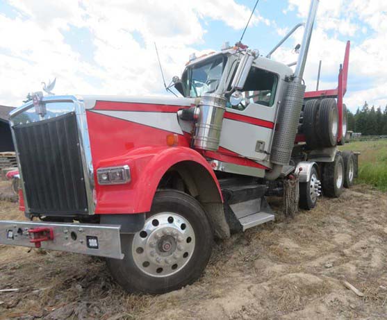 1997 Kenworth W900B Log Truck - Image 4