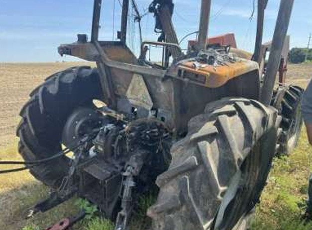 1998 CASE IH MX110 Tractor - Image 26