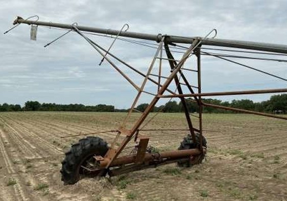 1998 T&L Pivot Irrigation System - Image 17