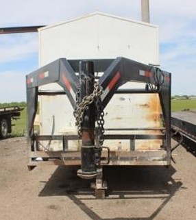 2000 Trailmaster Trailer