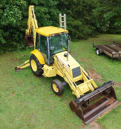 2002 New Holland 555E Backhoe