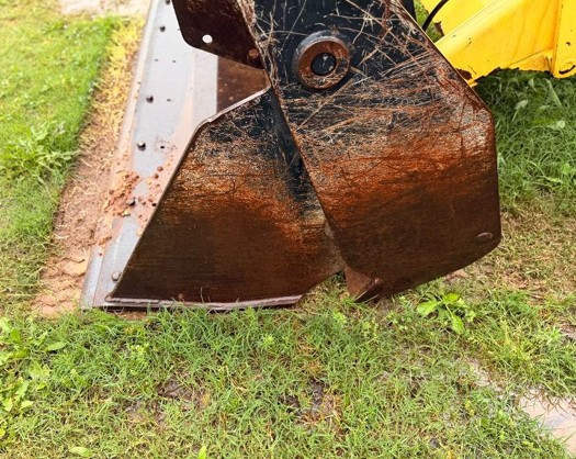 2002 New Holland 555E Backhoe - Image 23