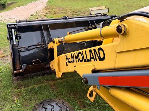 2002 New Holland 555E Backhoe - Image 30