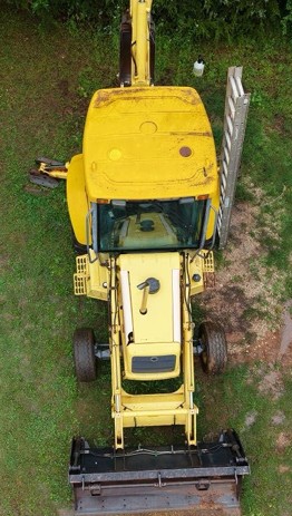 2002 New Holland 555E Backhoe - Image 5