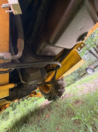 2002 New Holland 555E Backhoe - Image 8