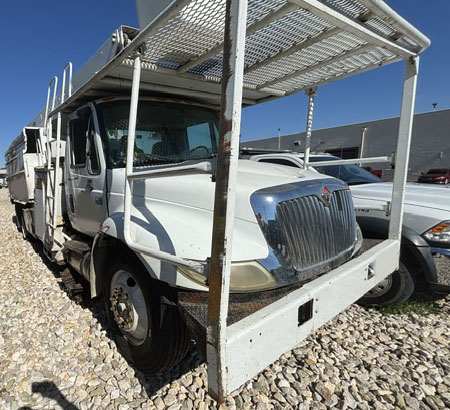 2003 International MA025 - Image 3
