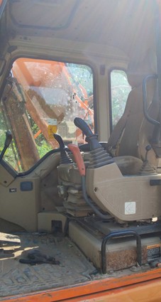 2005 Doosan Solar 140LC-V Excavator - Image 20