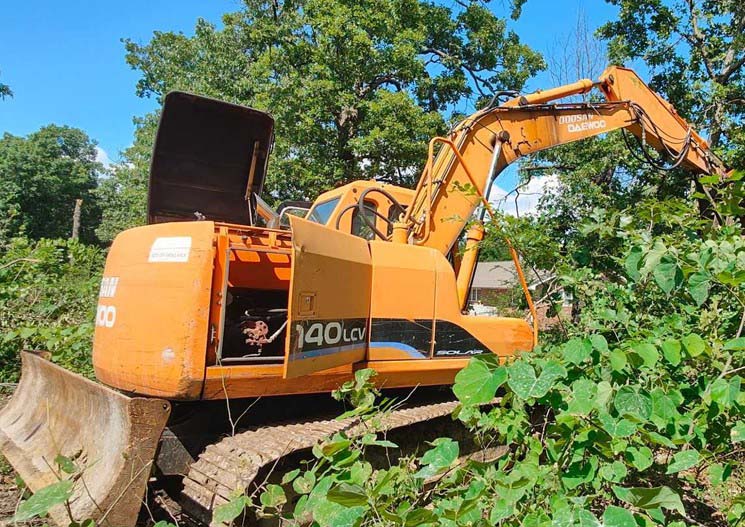 2005 Doosan Solar 140LC-V Excavator - Image 7