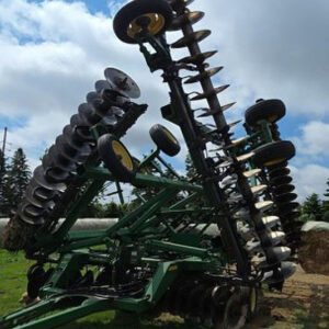 2005 John Deere 637W Disk Harrow