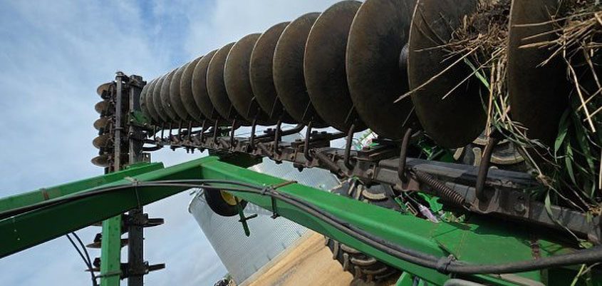 2005 John Deere 637W Disk Harrow - Image 15