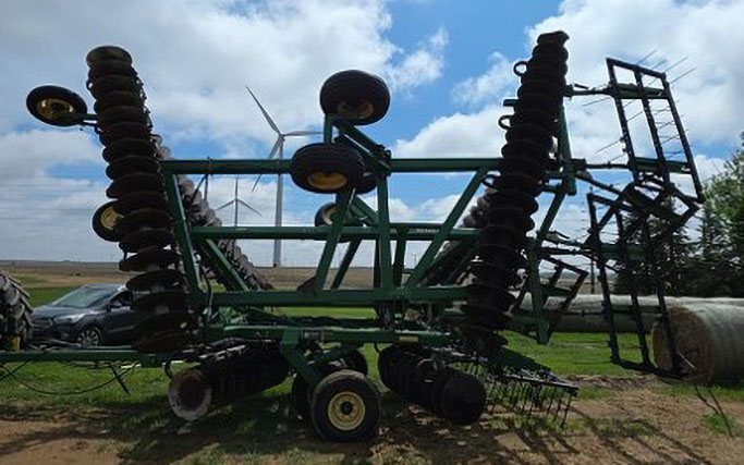 2005 John Deere 637W Disk Harrow - Image 5