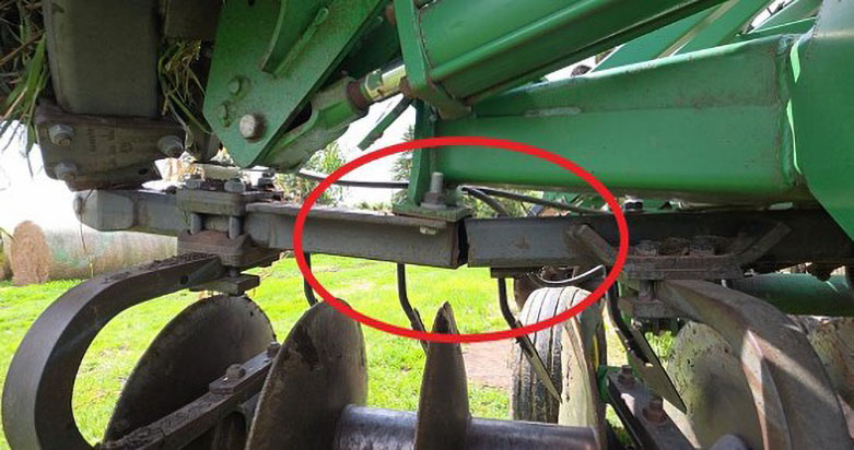 2005 John Deere 637W Disk Harrow - Image 6