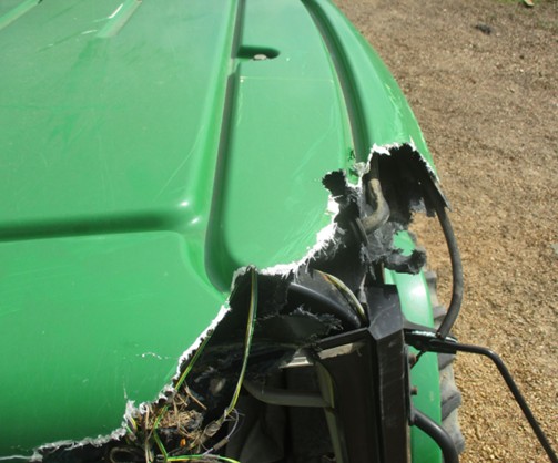 2005 John Deere 6415 Tractor - Image 16