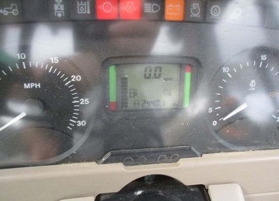 2005 John Deere 6415 Tractor - Image 38