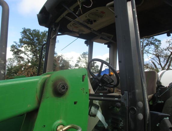 2005 John Deere 6415 Tractor - Image 4