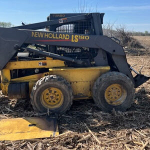 2005 New Holland LS180 Skid Steer