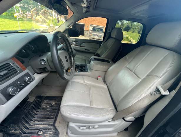 2007 GMC Yukon - Image 27