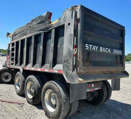 2007 Mack CTP700 Dump Truck - Image 5