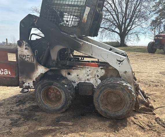 2009 Bobcat s250 Skid Steer - Image 5