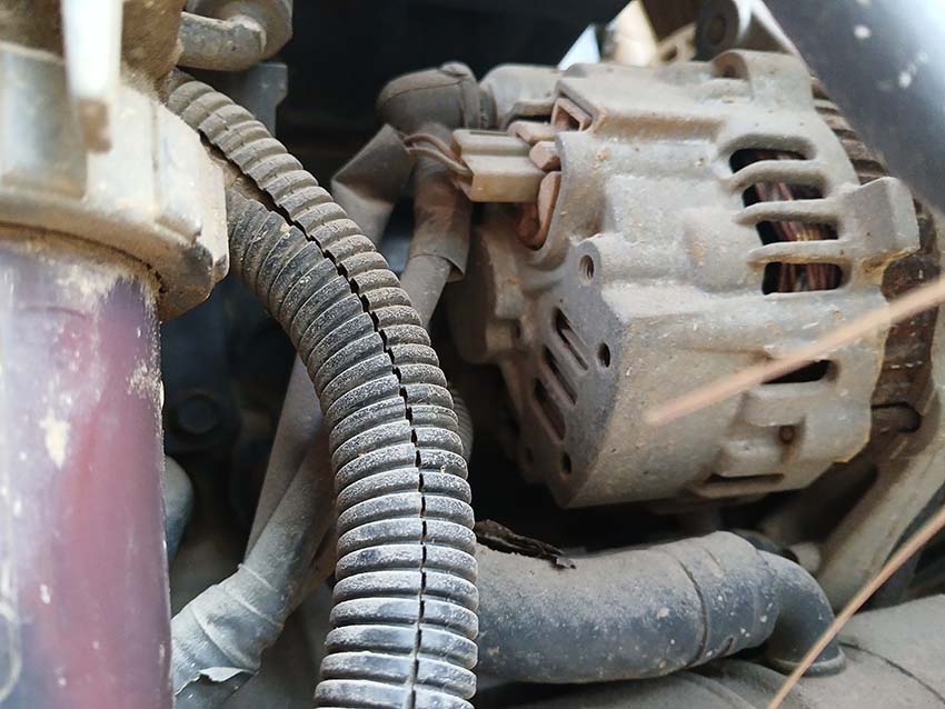 2009 Kubota M7040 Tractor - Image 23