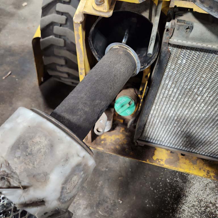 2009 New Holland L170 Skid Steer - Image 9