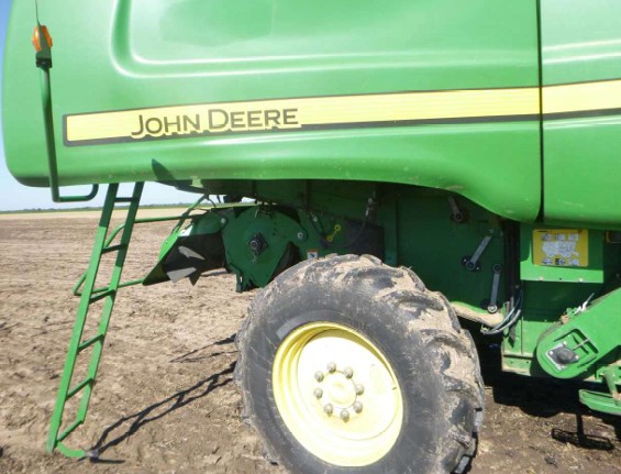 2010 John Deere 9770 STS Combine - Image 6