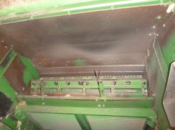 2010 John Deere 9770 STS Combine - Image 7