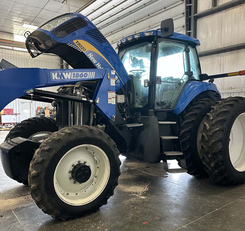 2010 New Holland T8020 Tractor - Image 19