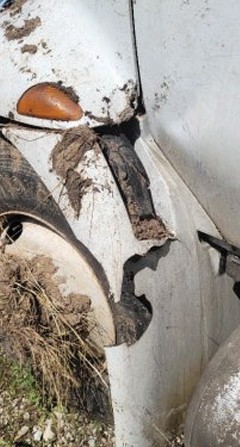 2011 International Boom Chipper Truck - Image 13