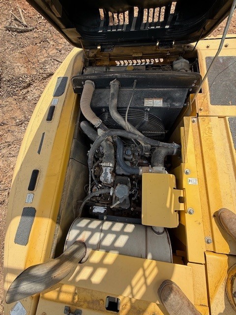 2011 Kobelco SK170 Excavator - Image 12