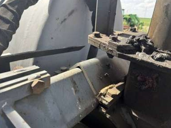 2012 Hagie DTS10 Sprayer - Image 12