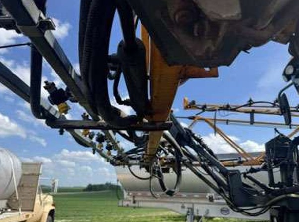 2012 Hagie DTS10 Sprayer - Image 15