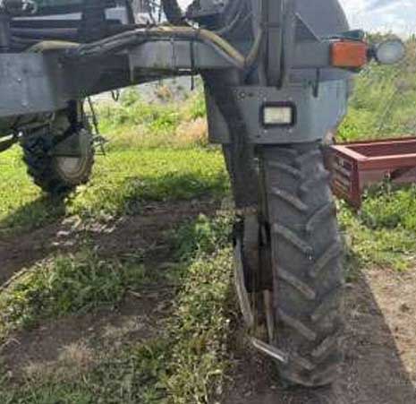 2012 Hagie DTS10 Sprayer - Image 7