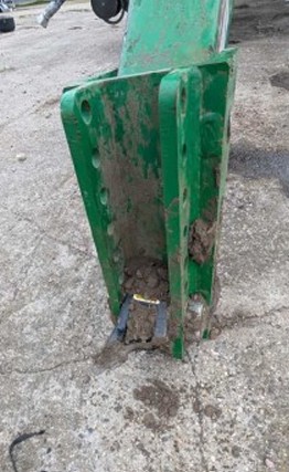 2013 John Deere 1770 NT Planter - Image 11