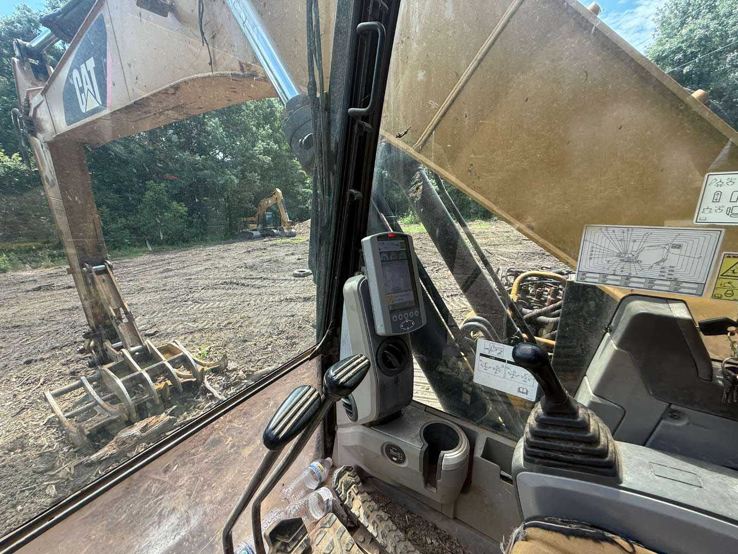 2014 Caterpillar 320ELRR Excavator - Image 15