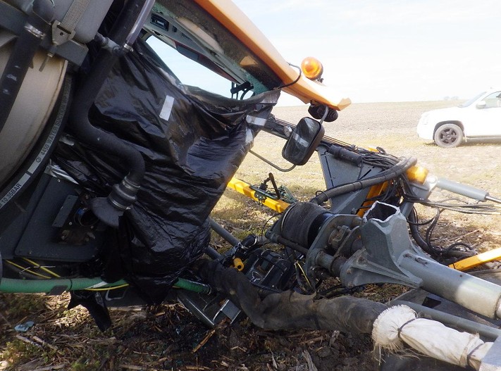 2014 Hagie STS12 Self-Propelled Sprayer - Image 12