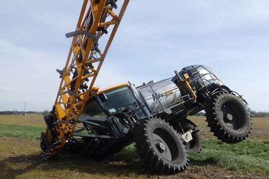 2014 Hagie STS12 Self-Propelled Sprayer