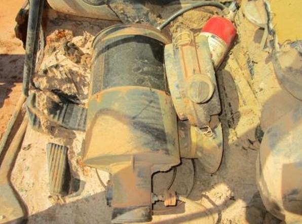 2014 Komatsu PC210 LC Excavator - Image 29