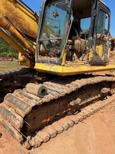 2014 Komatsu PC210 LC Excavator - Image 8