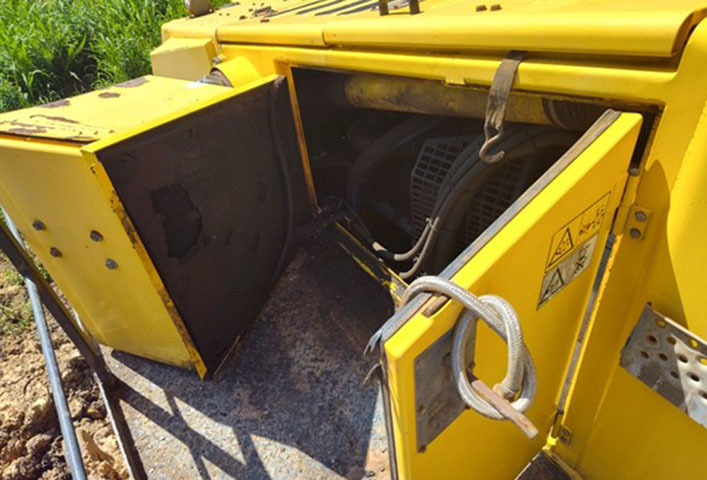 2014 Bomag Landfill Compactor - Image 12
