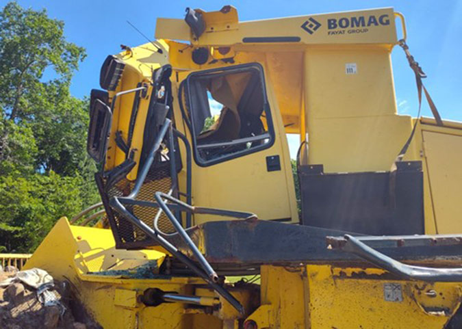 2014 Bomag Landfill Compactor - Image 16