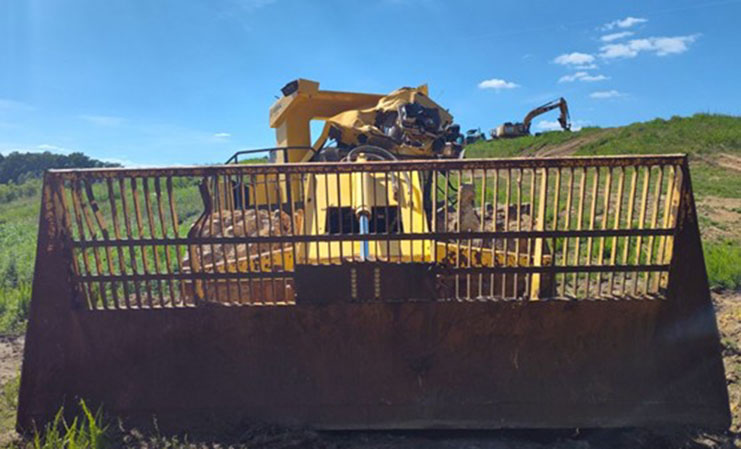 2014 Bomag Landfill Compactor - Image 20
