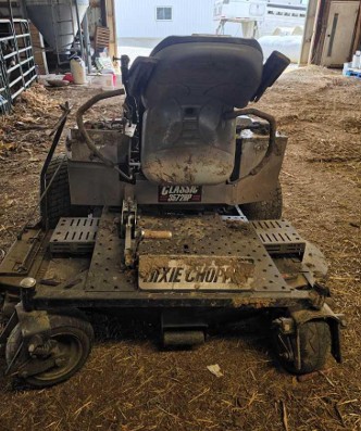 2015 Dixie Chopper Classic 3572HP Lawn Mower - Image 5