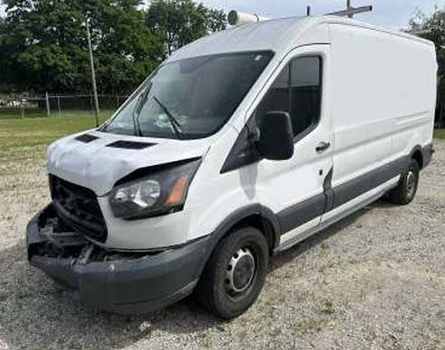 2015 Ford T-250 Transit Cargo Van