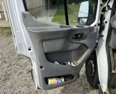 2015 Ford T-250 Transit Cargo Van - Image 4