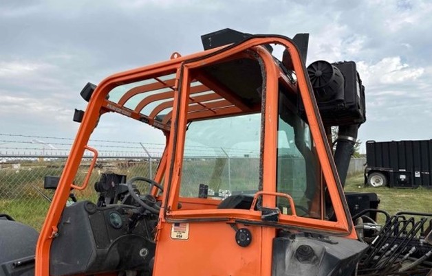 2015 JLG 1255 Telehandler - Image 16